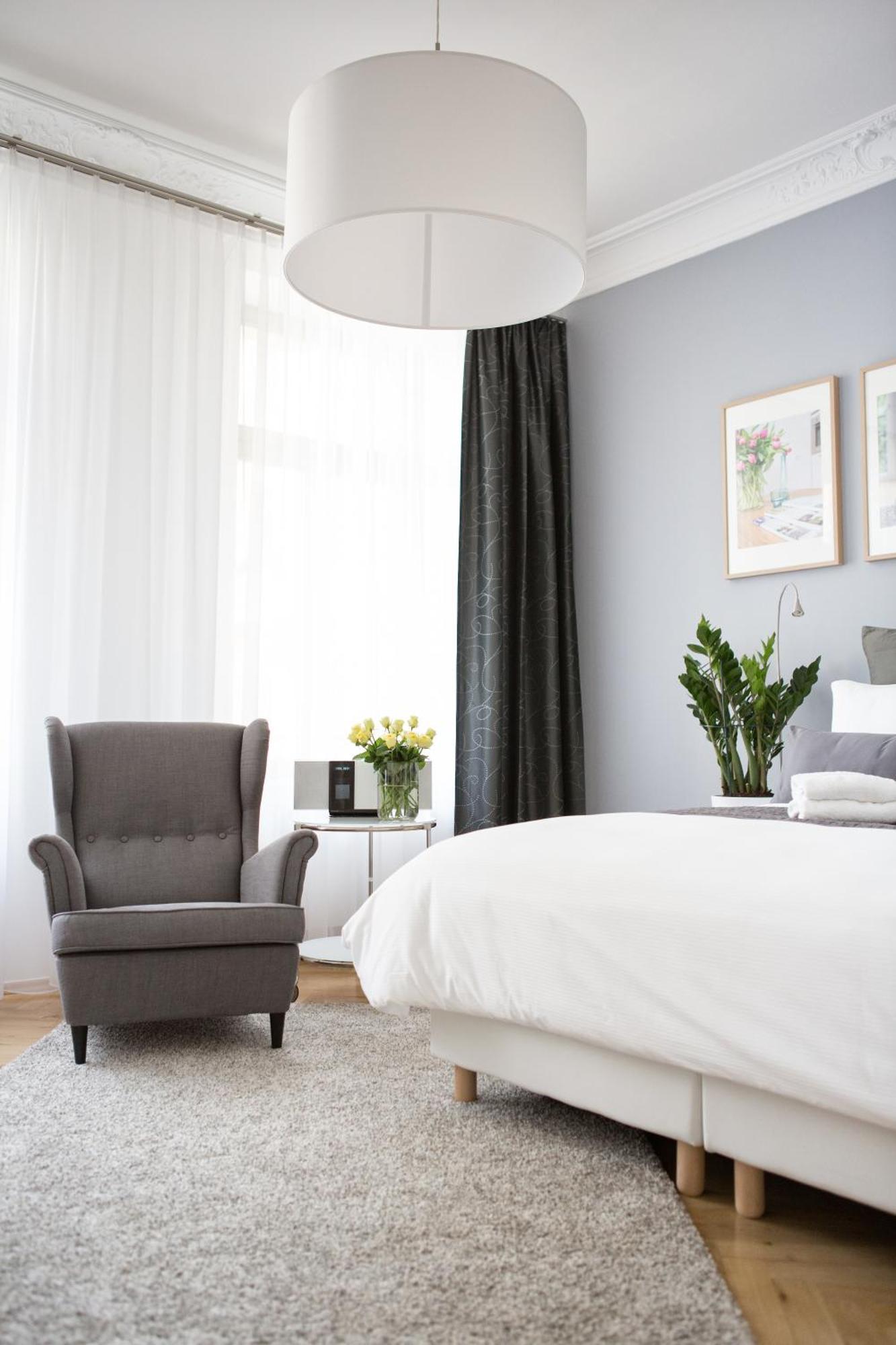 44 Apartment